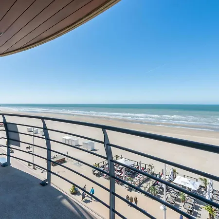 On Zeedijk With Stunning Sea View * Coxyde
