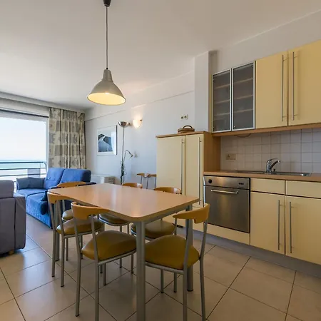 Appartement On Zeedijk With Stunning Sea View *